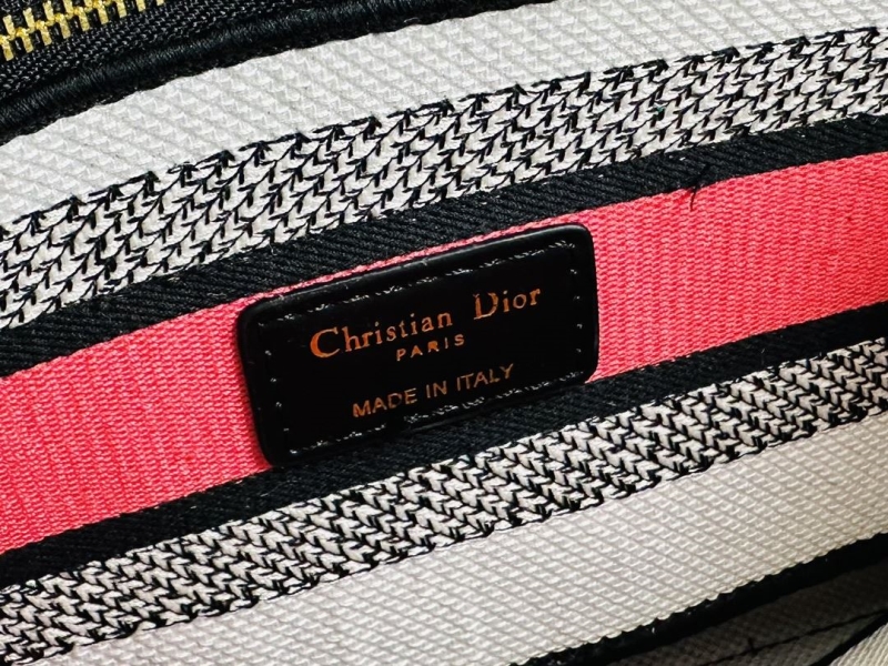 Dior Shopping Bags